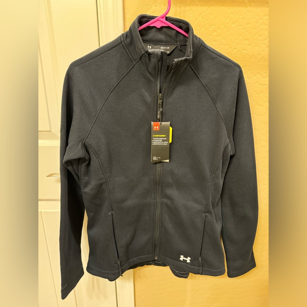 Under Armour Activewear Jacket. Women’s Small. NWT